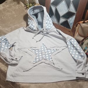 Wm Light Gray Pullover Hoodie - Floral Star Applique OnFront, Hood, & Elbows